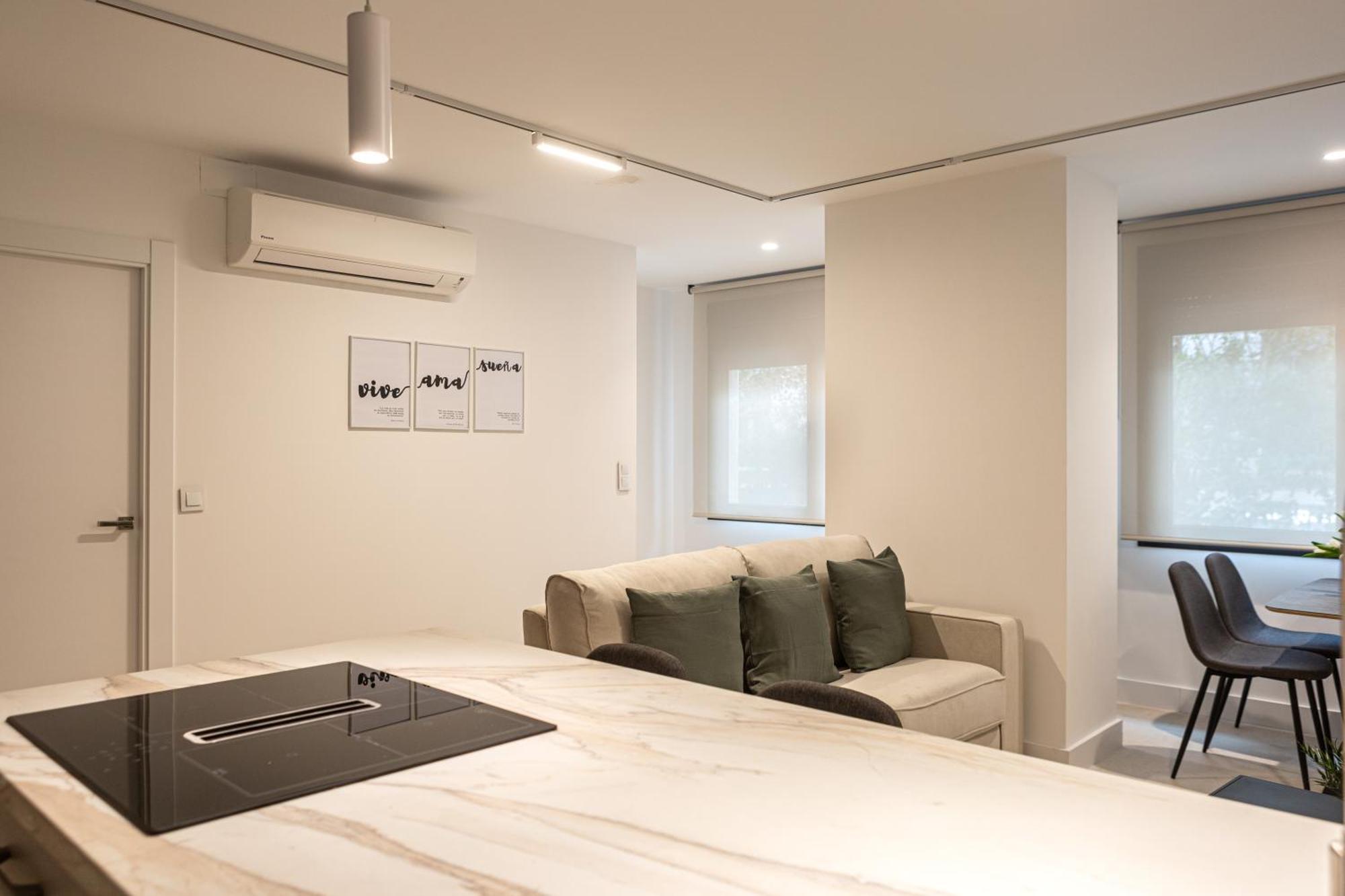 Royar Apartamentos Хаэн Экстерьер фото